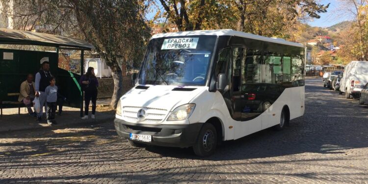 Обновен градскиот линиски превоз на патници во Кочани