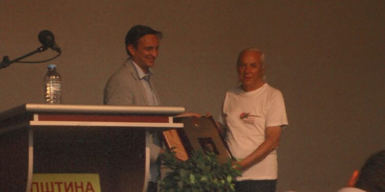 Наградата за животно дело за рок групата “Тенеси“, а за значајни остварувања за компанијата “Антура МК“