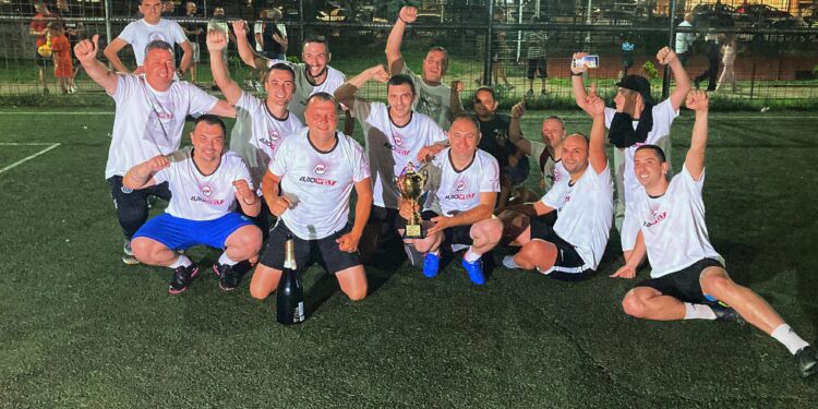 „Ауто велт“ е победник на 21. Петровденски турнир во мал фудбал