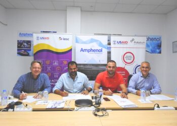 СОУ „Гошо Викентиев“ ќе добие тренинг центар, меморандумот го потпишаа директорите на училиштето и на компанијата „Амфенол Технолоџи Македонија“