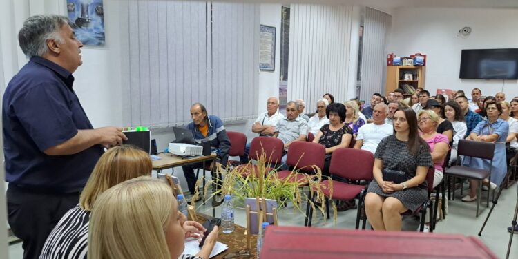 Промовирана збирката „Оризот во поезијата“