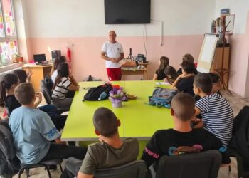 Црвен крст – Кочани почна со обуки по прва помош на основците во општината