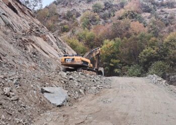 Државниот инспекторат за животна средина привремено ја запре изградбата на минихидроцентралата на Мала Река