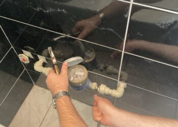 Обезбедени водомери за 350 семејства во социјален ризик од Кочани кои бесправно се приклучиле на водоводната мрежа