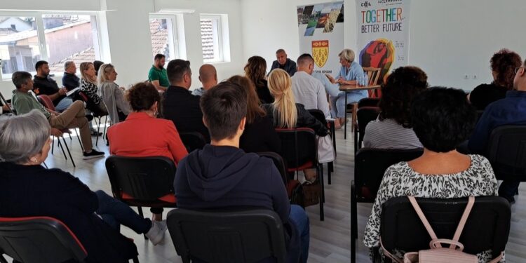 ЦИВИЛ организираше јавна дебата во Кочани на тема „Граѓански дијалози за односите меѓу заедниците: предизвици и решенија“