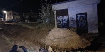 Жителите на Трајаново Трло без струја цел ден, во мрак ќе бидат и ноќва