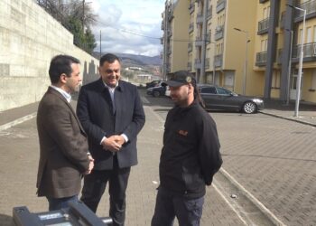 Шестчленото семејство Грозданови од Нивичани згрижено во стан во социјалната зграда во Кочани