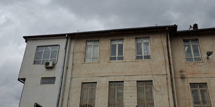 Ќе се реконструира кровот на ОУ „Раде Кратовче“ со јапонски грант од 70 илјади евра