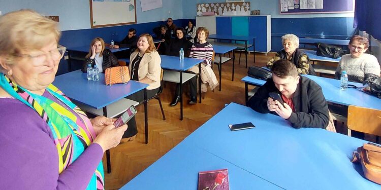 Литературно дружење и едукативни работилници за слепите и слабовидни лица од Кочани