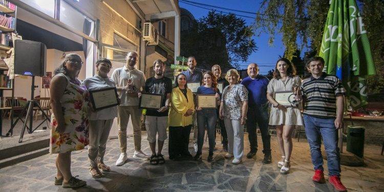 Тони Ајтовски – награден од МППС за истражувачка сторија за македонските печалбари во Италија