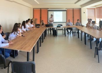 На Пониква почна вториот камп за млади информатичари, учествуваат најдобрите 12 ученици од државата