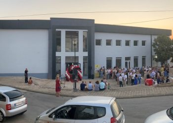 Свечено отворена реконструираната киносала во Виница