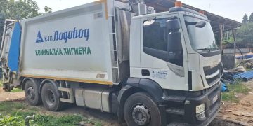 „Водовод“ не го собира отпадот од контејнерите поради дефект на камионот