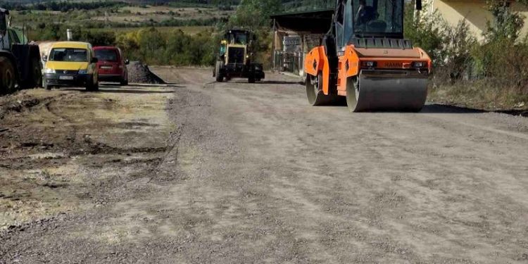 Реконструирани оштетувањата на коловозот кон манастирот „Св. Василиј“ на Пониква