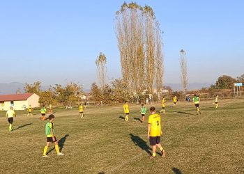 Петлињата на „Фудбал старс“ остануваат на врвот на табелата во Регионалната југоисточна лига