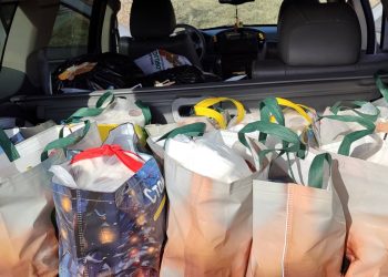 Планинарите од Кочани однесоа хуманитарна помош за стари лица во планинските села на Осоговијата