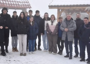 Продолжува повеќедецениската соработка меѓу Кочани и Крижевци, хрватските ученици на зимување на Пониква