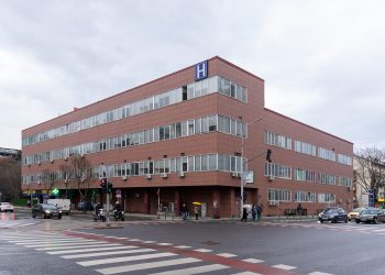 Вкупно 49 повредени од пожарот во „Пулс“ сѐ уште се згрижени во домашни и странски болници, едно лице е пуштено на домашно лекување