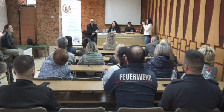 Групни работилници за поддршка на семејствата на настраданите и за повредените, но за пошироката заедница во Кочани ќе реализира групацијата „Алтернатива“