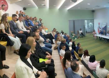 Фондацијата Прогресив Академија од Виница беше домаќин на првата Лидерска конференција за пристап до финансии за мали и средни претпријатија