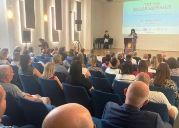 Шведски тим од волонтери во Кочани спроведува тридневна програма за поддршка по трагедијата во клубот „Пулс“