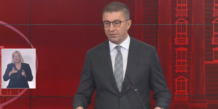 Мицкоски: Не сакам да коментирам за пари во замена за човечки животи, Владата ќе стори се за да им го олесни животот на семејствата на починатите и на повредените во „Пулс“