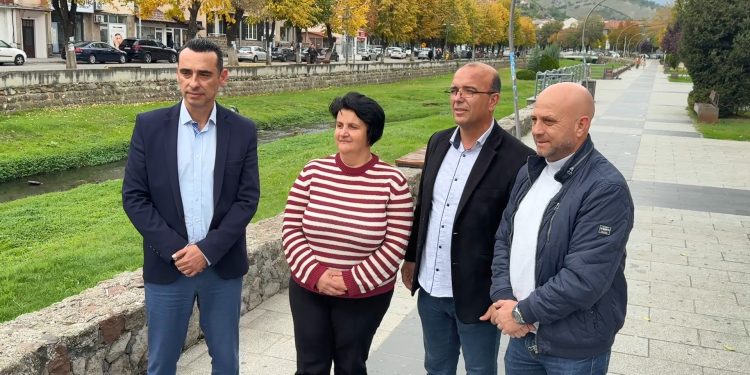 Кандидатот за градоначалник на Кочани, Игор Христов се заблагодари на довербата од гласачите и им ги честиташе мандатите на новите советници