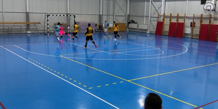 Нова победа за КМФ „Фудбал старс Аутовелт“ на домашен терен против КМФ „Кратово“ во Втората футсал лига