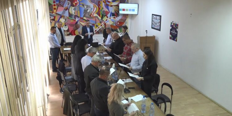 Конституиран новиот Совет на Општина Виница, за претседател е избран Гоце Василев