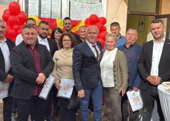 Во Општина Чешиново-Облешево новиот градоначалник Јорданчо Костадинов ја презеде функцијата, членовите на Советот ги добија уверенијата за мандатот