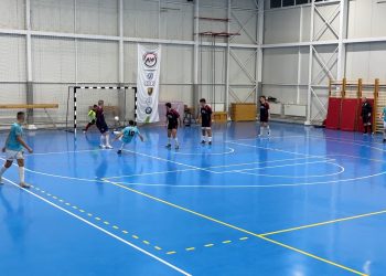 КМФ „Фудбал старс Аутовелт“ со 7:1 на домашен терен го совлада КМФ „Конзули“ од Битола, Крстов постигна четири гола