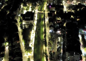 Родителите на загинатите во „Пулс“ демантираат дека побарале да се откаже украсувањето и новогодишната прослава во Кочани