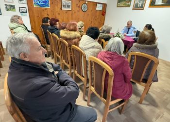 Едукативна работилница поради порастот на интернет и телефонските измами врз повозрасните граѓани организираше Здружението на пензионери – Кочани