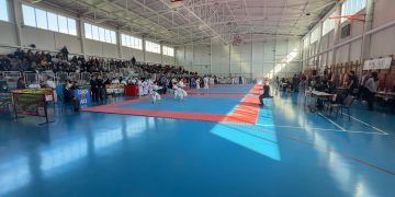 Хуманост и спорт на Меѓународниот карате турнир „63 ангели“ во Кочани во чест на настраданите во „Пулс“