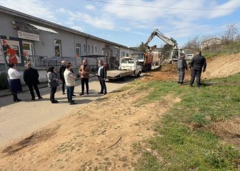 Во Општата болница – Кочани се работи на хортикултурно уредување и обезбедување нови паркинг места