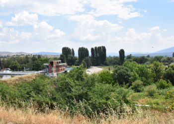 Општина Кочани продава атрактивно земјиште за изградба на хотелски комплекс кај Градскиот базен