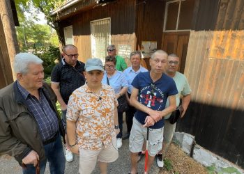 Може ли Локалната самоуправа да ги види слепите – над 150 членови на меѓуопштинското Здружение од Кочани повеќе од една година „на улица“