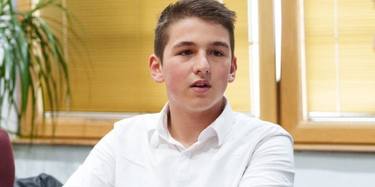 Сребрен медал за Владимир Грчев на Балканијадата по информатика