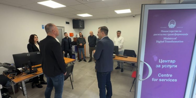 Отворен нов Центар за услуги во Кочани во кој граѓаните ќе добиваат над 350 административни услуги на едно место